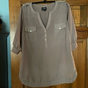 Angie size L blouse in a beautiful taupe color